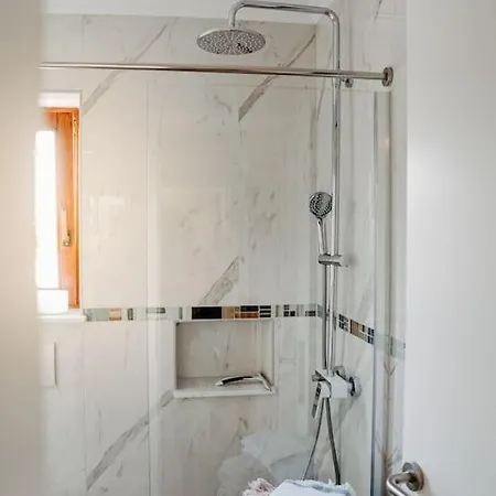 Nadica Sabunike Apartment