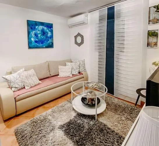 Nadica Sabunike Appartement *
